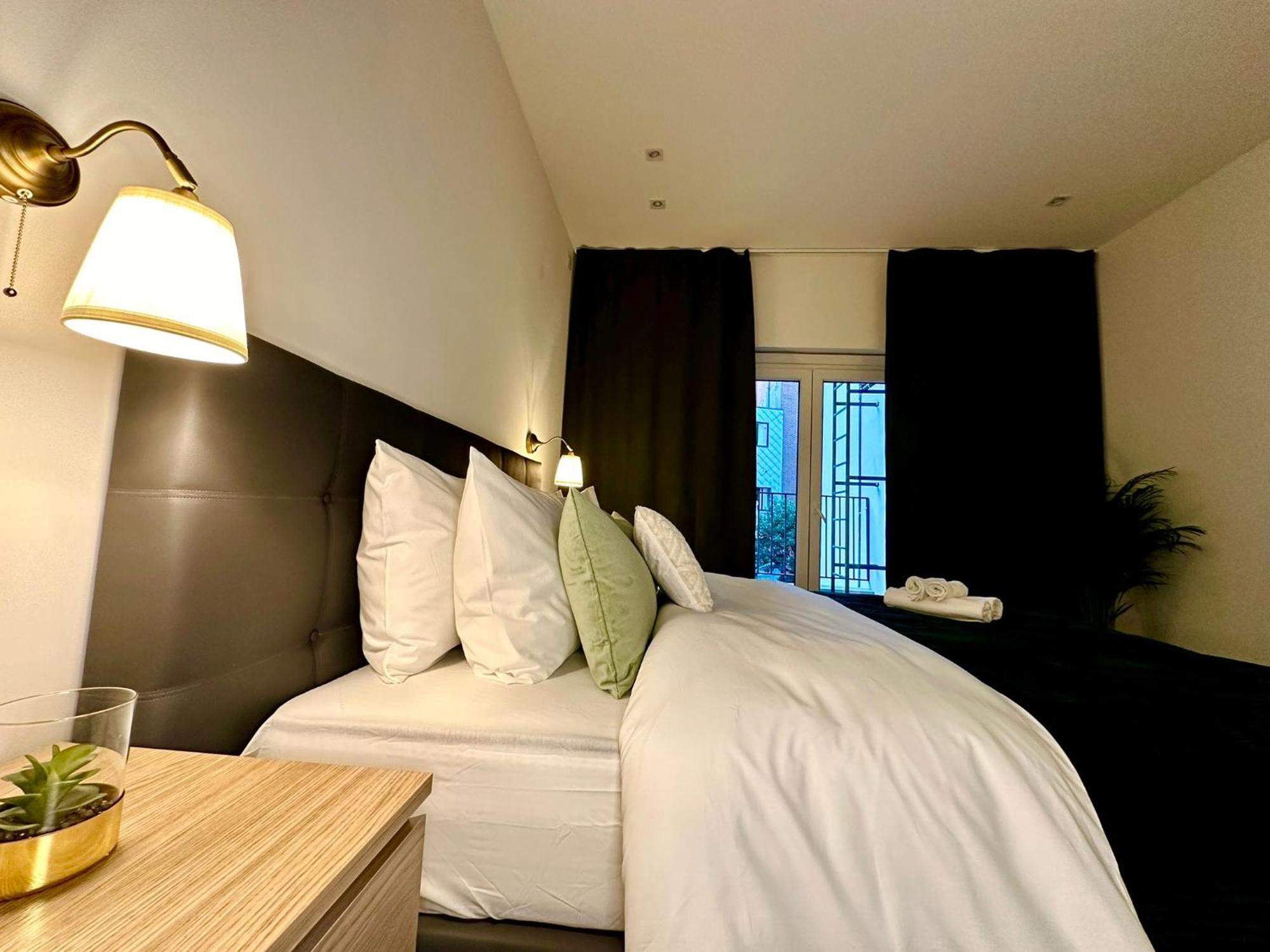 Luxury Suites Park By Rikas Hotels Antwerpen Ngoại thất bức ảnh